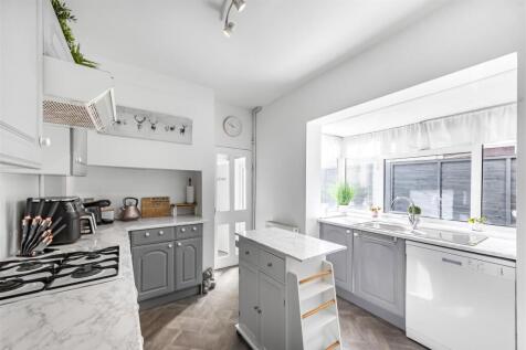 Kitchen.jpg