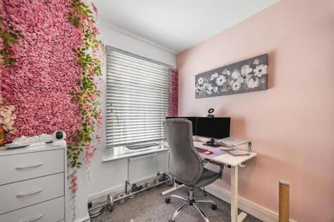 Bedroom Three.jpg