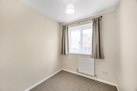 Bedroom 3.jpg
