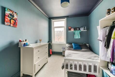 Bedroom 2.jpg