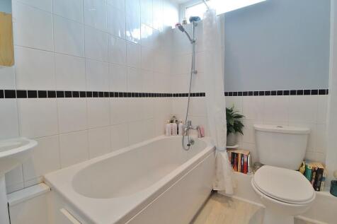 Bathroom.jpeg