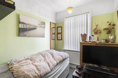 Bedroom 3.jpg