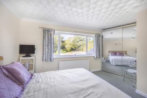 Master Bedroom.jpg