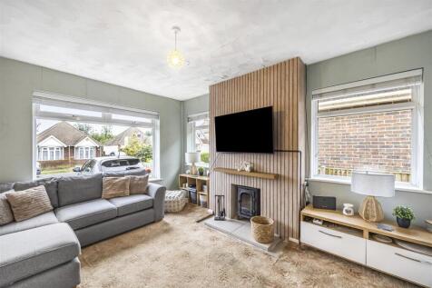 Reception Lounge Angled 2.jpg