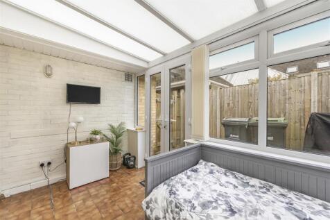 Conservatory reverse.jpg