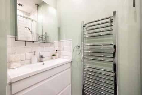 Bathroom Vanity Unit.jpg