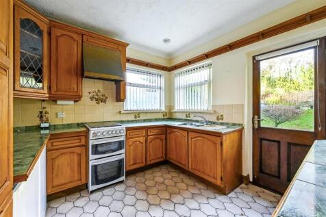 Kitchen / Breakfast Room