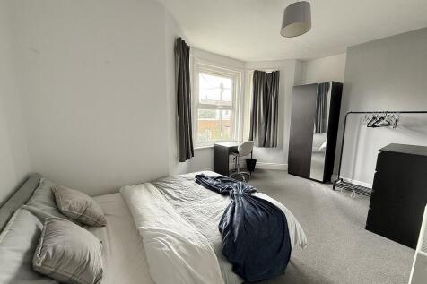 Room 5 
