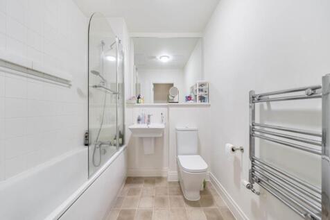 1330864-4-6887436742