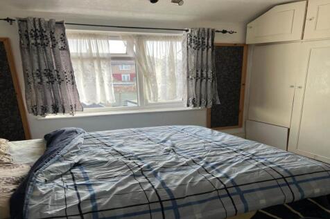 WhatsApp Image 2025-