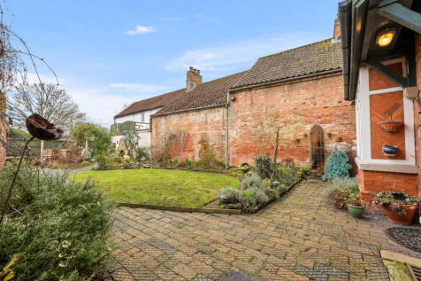 Property Image 37