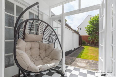 Property Image 15