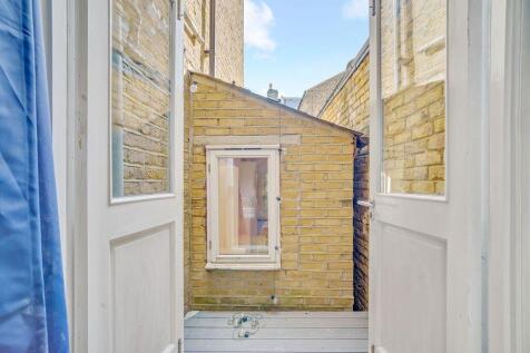 Property Image 25