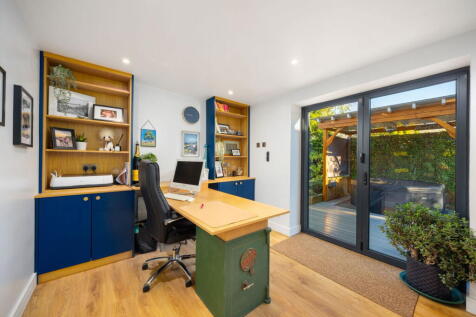 Property Image 18