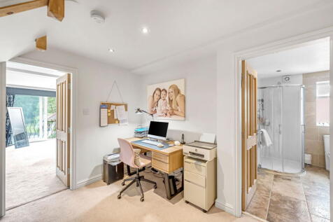 Property Image 28