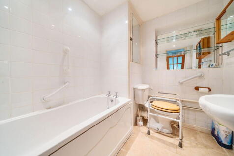 Property Image 16