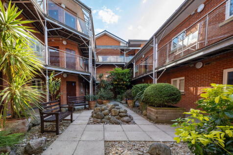 Property Image 11