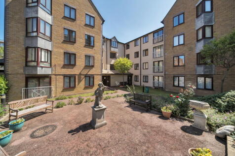 Property Image 16