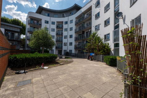 Property Image 18