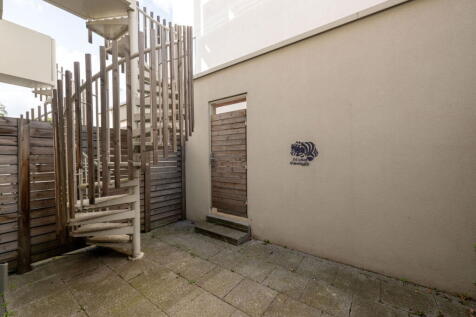 Property Image 25