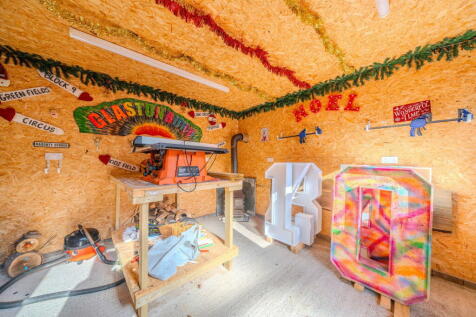 Property Image 33