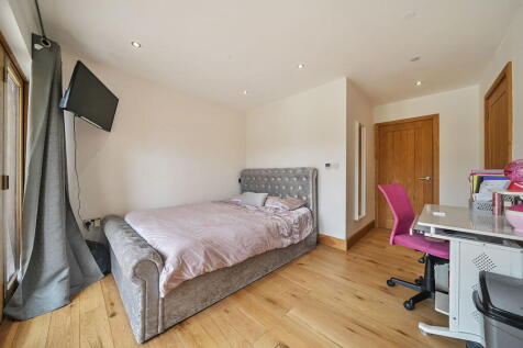 Property Image 25