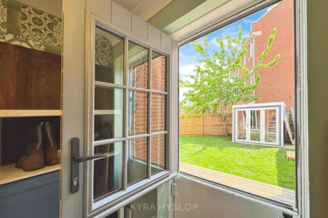 Property Image 10