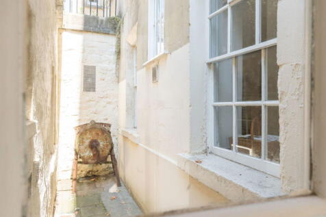 Property Image 38