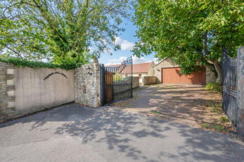 Property Image 38