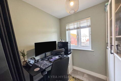 Property Image 16