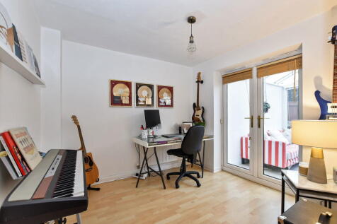 Property Image 18