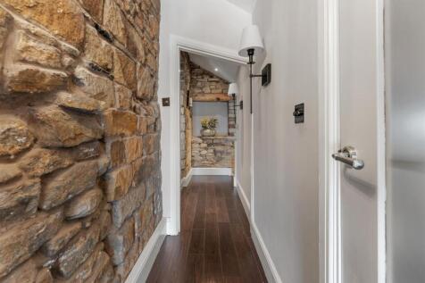 LANDING MAIN HOUSE-58.jpg