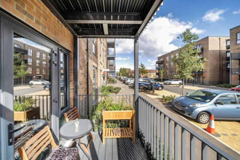 1353188-3-68d1530...