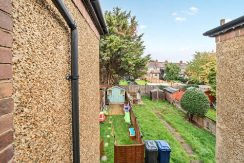 1369716-2-68f6160...