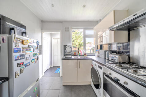 1369716-19-68f615...