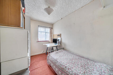 1364657-12-68e7d7...