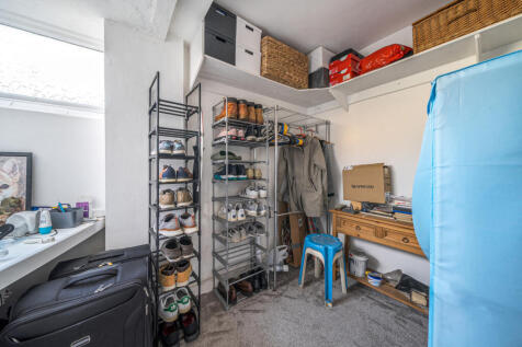 1380697-9-6915ae0...