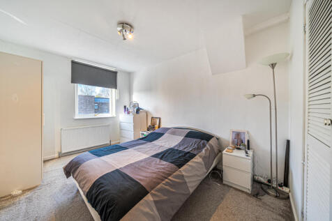 1380697-15-6915ae...