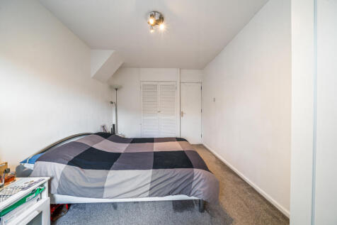 1380697-18-6915ae...