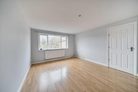 1376928-4-690b44b...