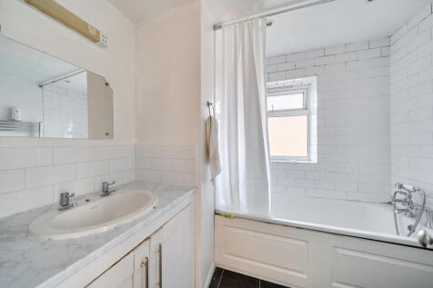 1381738-11-691c4a...