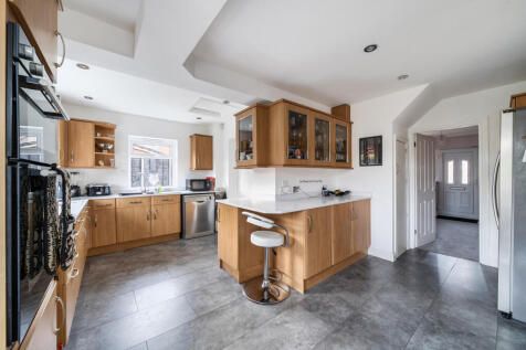 1360796-5-68dd627...