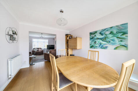 1360796-3-68dd61f...