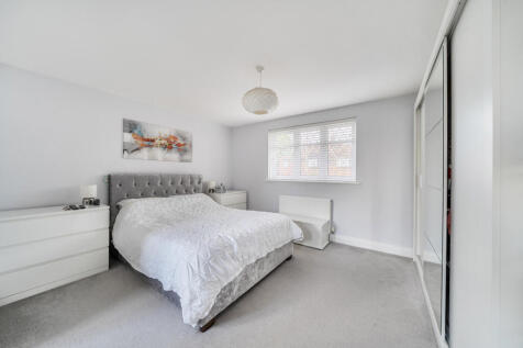 1360796-15-68dd63...