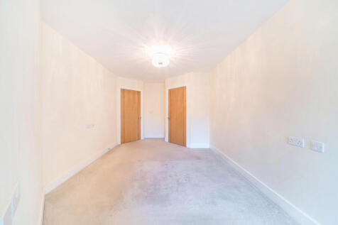 1365991-5-68ed100...