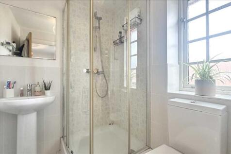 Ensuite Shower Room