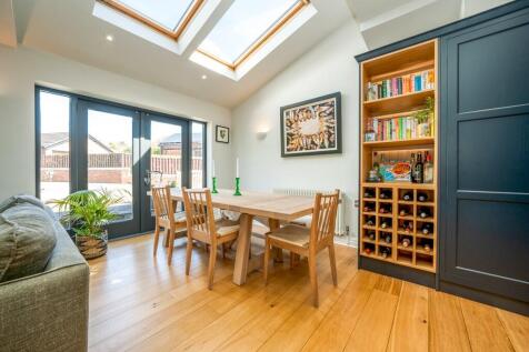 Living/Dining Room