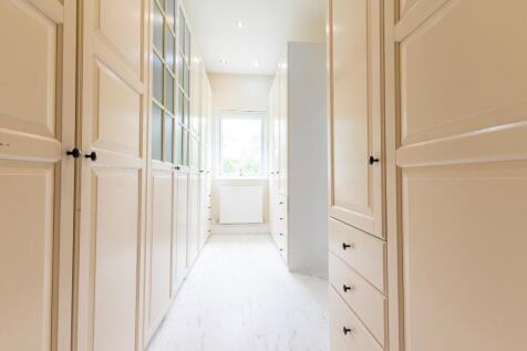 Dressing Room 