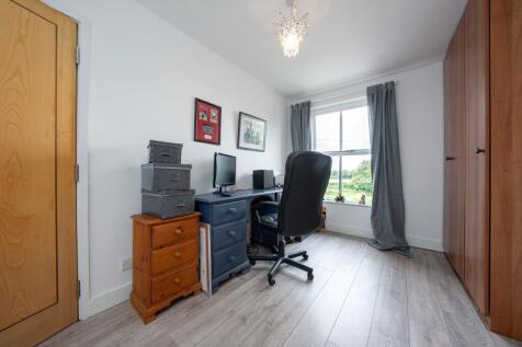 Office/Bedroom