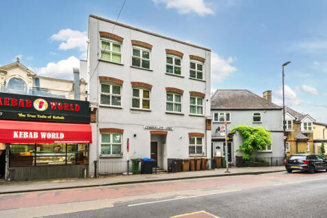 1279747-1-6825e40...